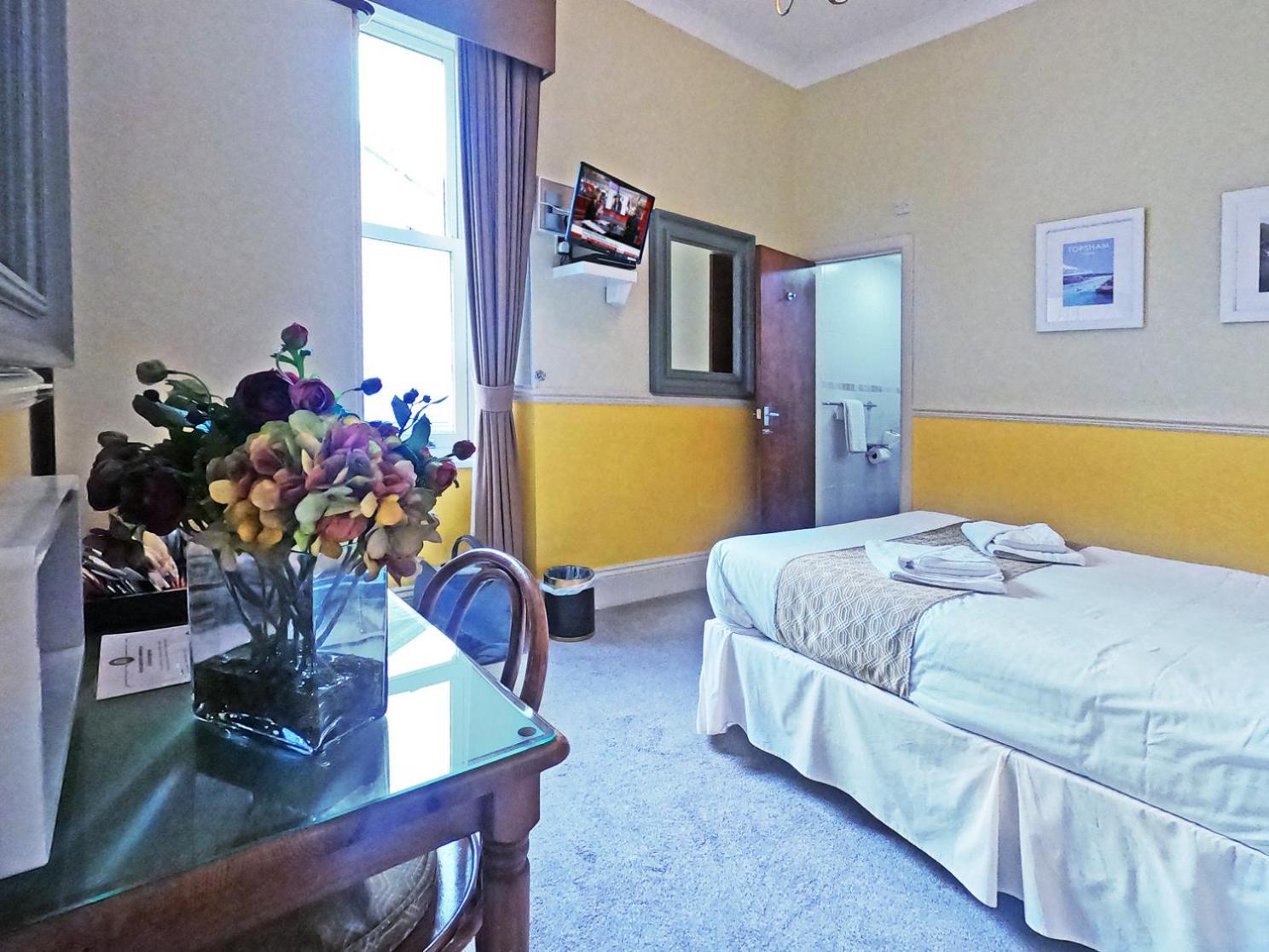 Riviera Lodge Hotel Torquay Dış mekan fotoğraf