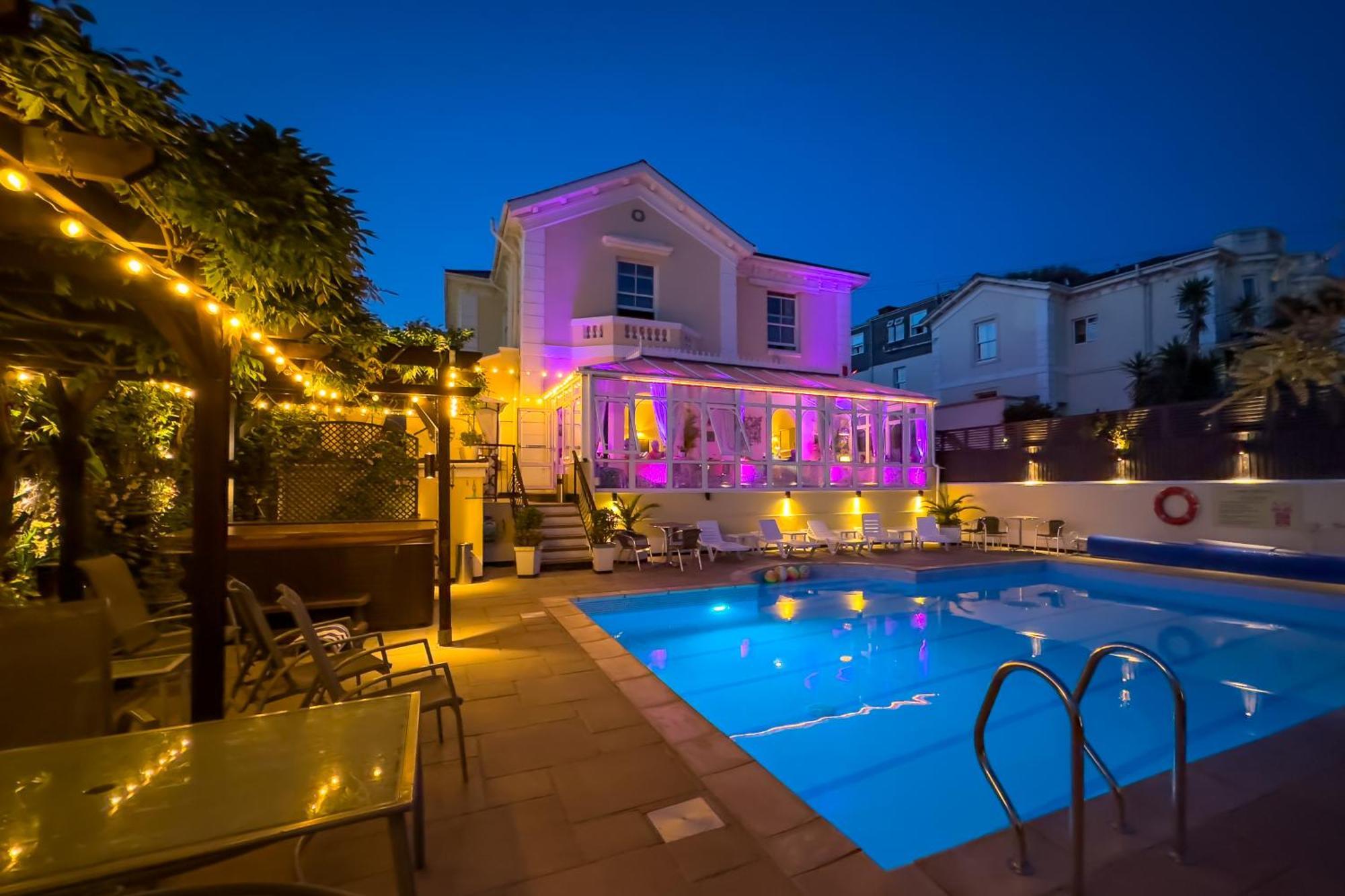 Riviera Lodge Hotel Torquay Dış mekan fotoğraf